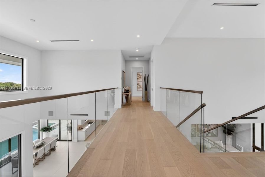 Furnished interior view inside a new home in , Fort Lauderdale (Image 35).