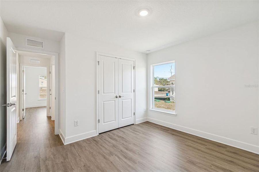 Spacious, unfurnished interior of a new home in , Spring Hill (Image 59).