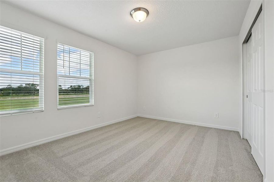 Spacious, unfurnished interior of a new home in The Reserve at Twin Lakes, St. Cloud (Image 12).