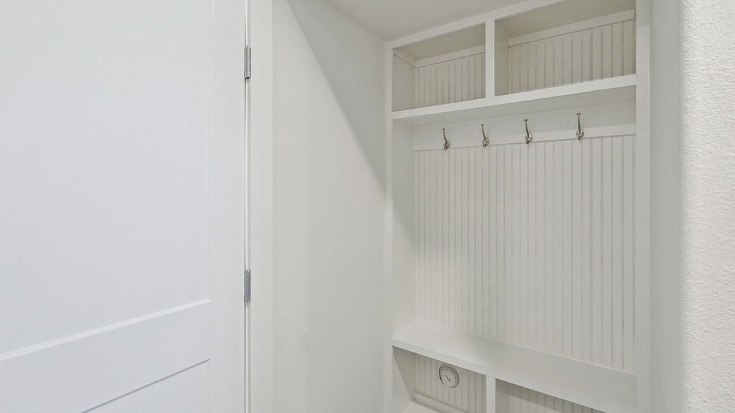 Representative furnished interior of a home built from the Reese by DRB Homes in Collin Creek, Plano (Image 31).