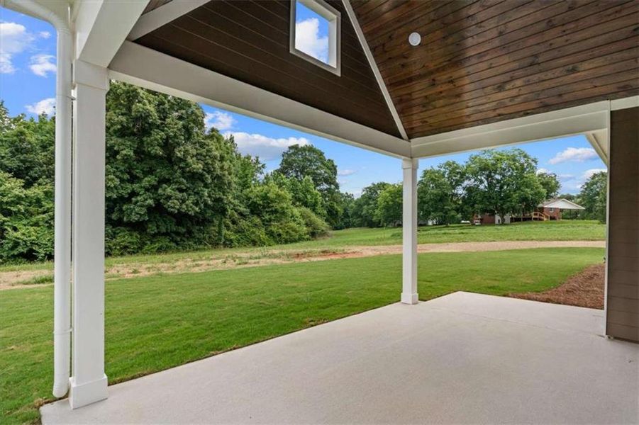 Exterior details and patio area of a home in , Roopville (Image 35).