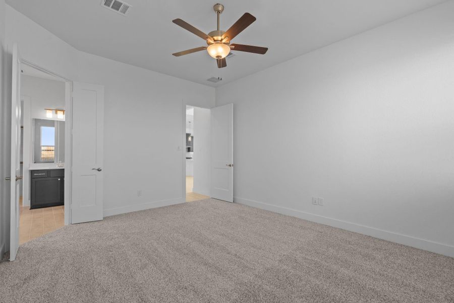 Spacious, unfurnished interior of a new home in Attwater, Waller (Image 26). Spacious, unfurnished interior of a new home in Attwater, Waller (Image 26).