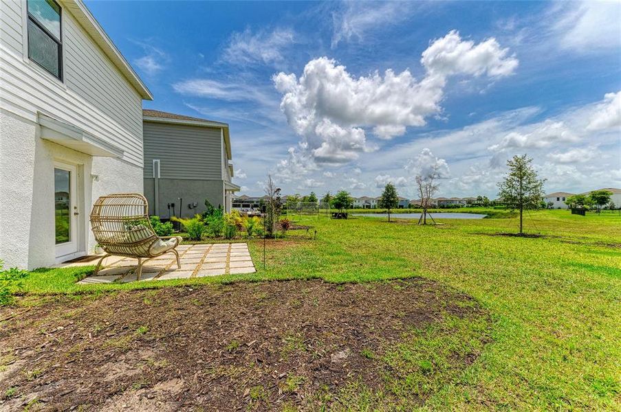 Exterior details and patio area of a home in , Sarasota (Image 26).