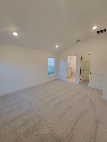 Spacious, unfurnished interior of a new home in Arbor Park, Leesburg (Image 13). Spacious, unfurnished interior of a new home in Arbor Park, Leesburg (Image 13).