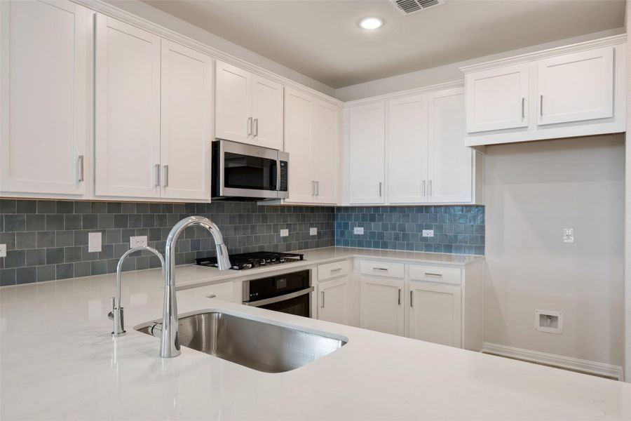 Furnished interior view inside a new home in Patterson Ranch, Georgetown (Image 12). Furnished interior view inside a new home in Patterson Ranch, Georgetown (Image 12).