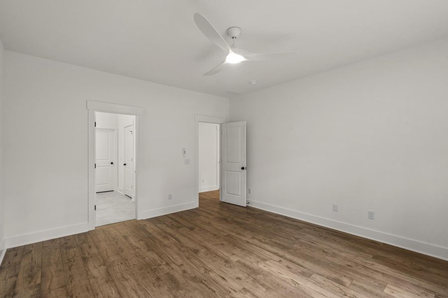 Spacious, unfurnished interior of a new home in , Mount Pleasant (Image 30).