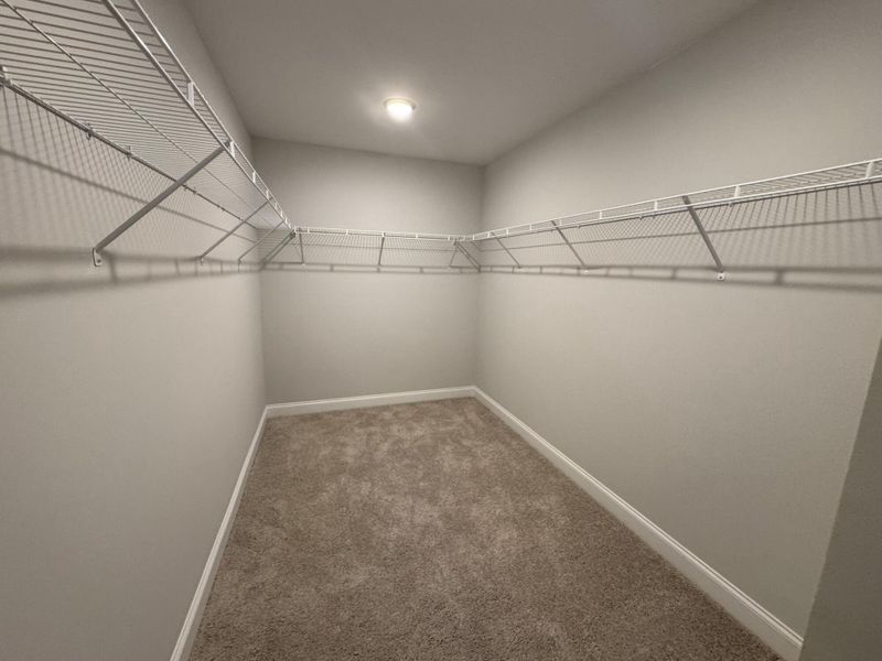Spacious, unfurnished interior of a new home in Harrisburg Village Townhomes, Harrisburg (Image 15).