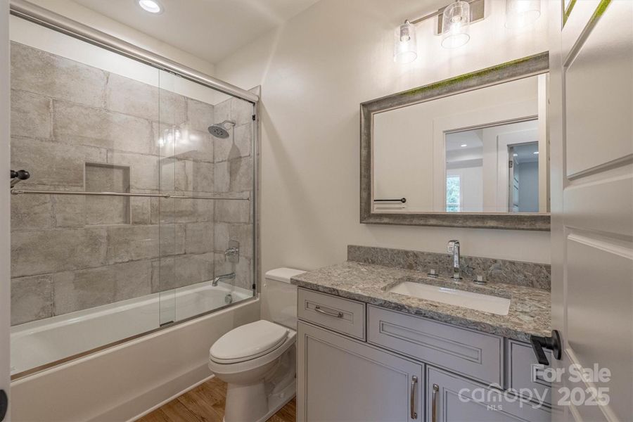 Furnished interior view inside a new home in , Nebo (Image 10).