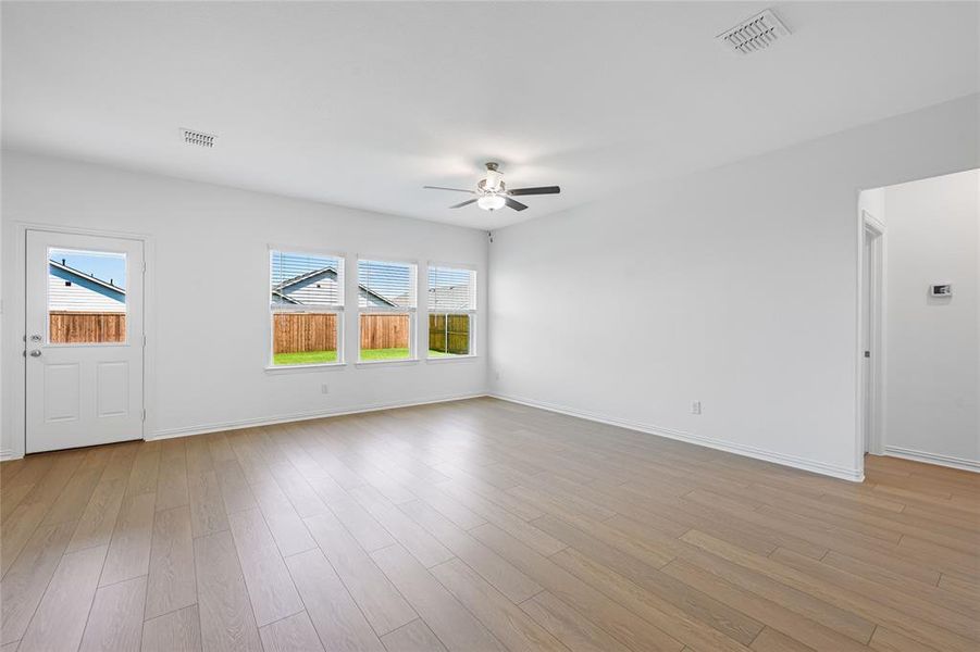 Spacious, unfurnished interior of a new home in River Ridge, Crandall (Image 26). Spacious, unfurnished interior of a new home in River Ridge, Crandall (Image 26).