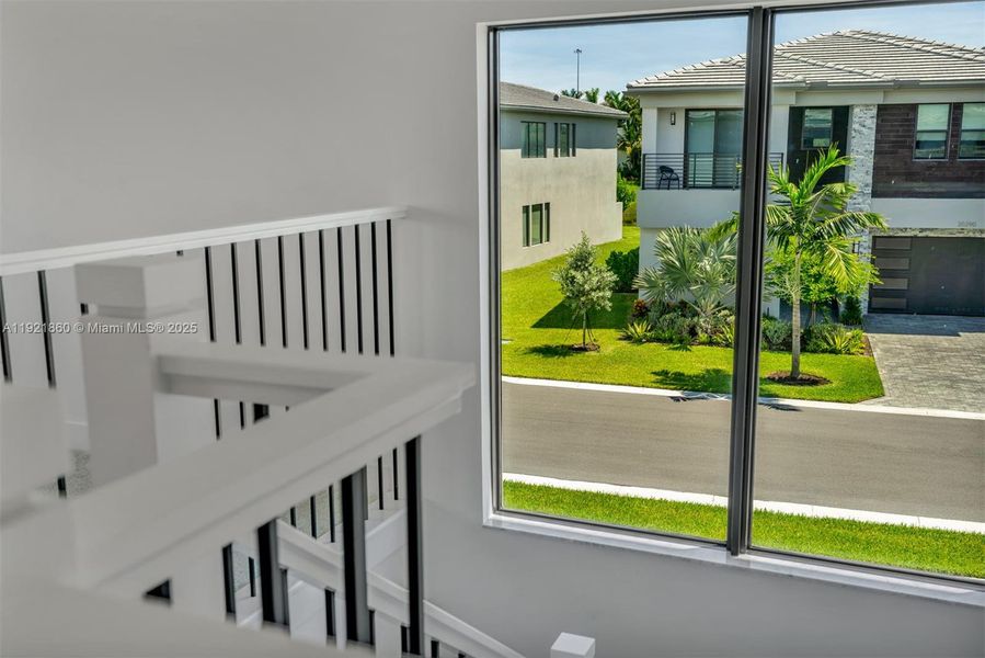 Spacious, unfurnished interior of a new home in , Boca Raton (Image 61). Spacious, unfurnished interior of a new home in , Boca Raton (Image 61).