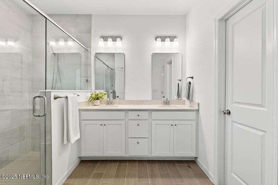 Furnished interior view inside a new home in , Yulee (Image 17).