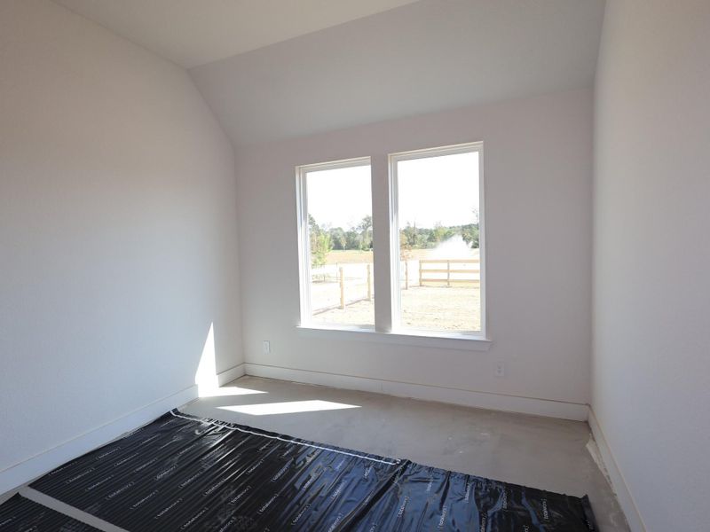 Spacious, unfurnished interior of a new home in Sorella, Tomball (Image 11). Spacious, unfurnished interior of a new home in Sorella, Tomball (Image 11).