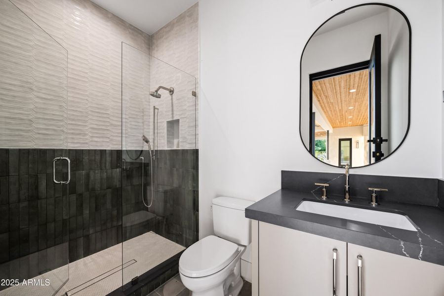 23002 N. Country Club Trail-37