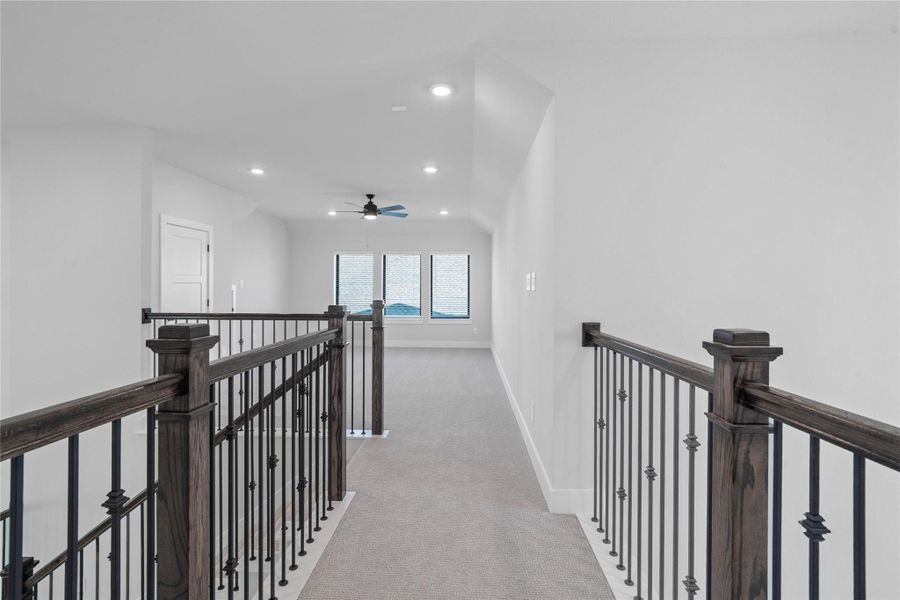 Spacious, unfurnished interior of a new home in ARTAVIA, Conroe (Image 29).