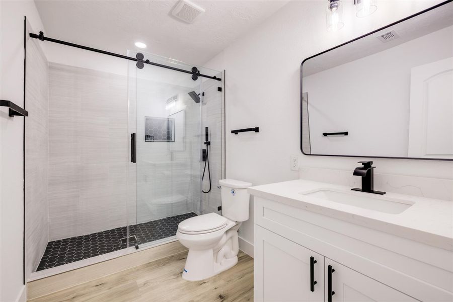 Furnished interior view inside a new home in , Cleveland (Image 10).