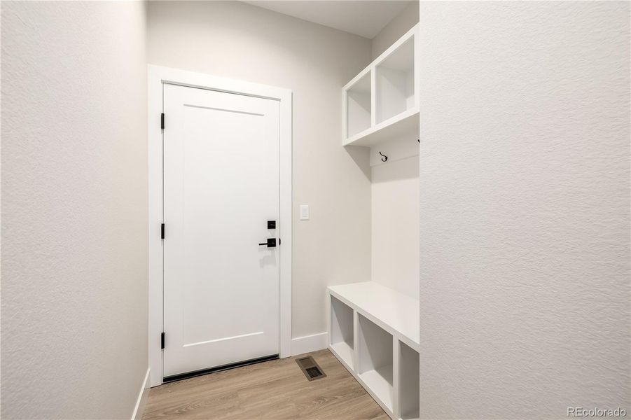 Spacious, unfurnished interior of a new home in West Grange, Longmont (Image 41).