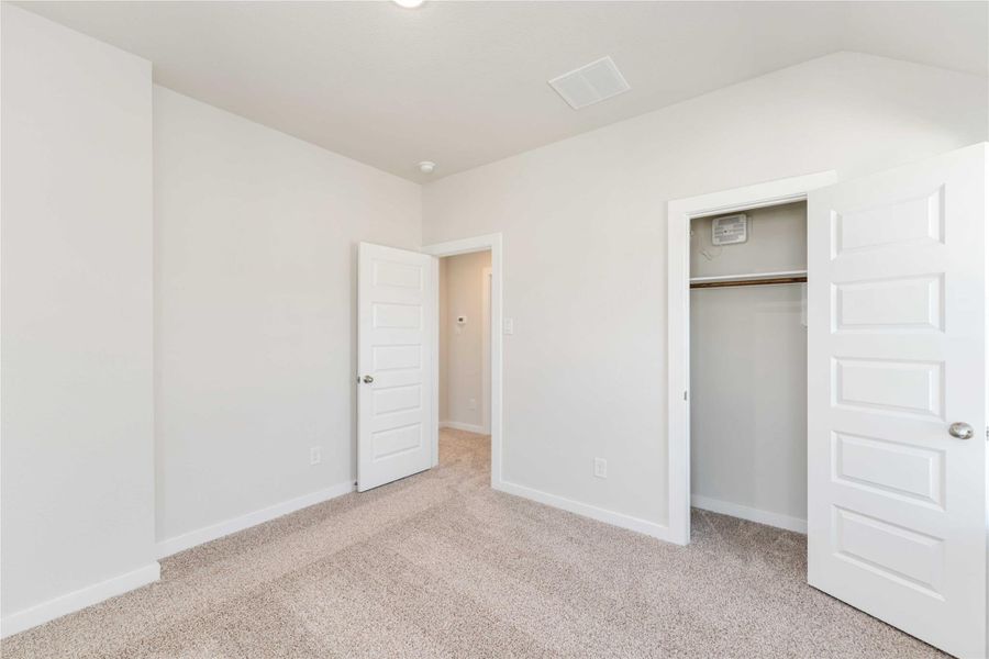 Spacious, unfurnished interior of a new home in Magnolia Springs, Montgomery (Image 18).