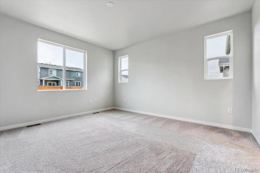 Spacious, unfurnished interior of a new home in Spring Valley Ranch, Elizabeth (Image 10).