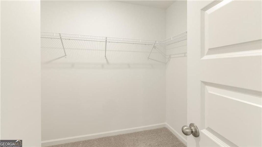Spacious, unfurnished interior of a new home in Benteen Reserve, Atlanta (Image 20). Spacious, unfurnished interior of a new home in Benteen Reserve, Atlanta (Image 20).