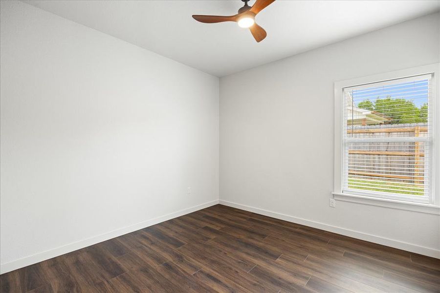 Spacious, unfurnished interior of a new home in , Granbury (Image 27). Spacious, unfurnished interior of a new home in , Granbury (Image 27).