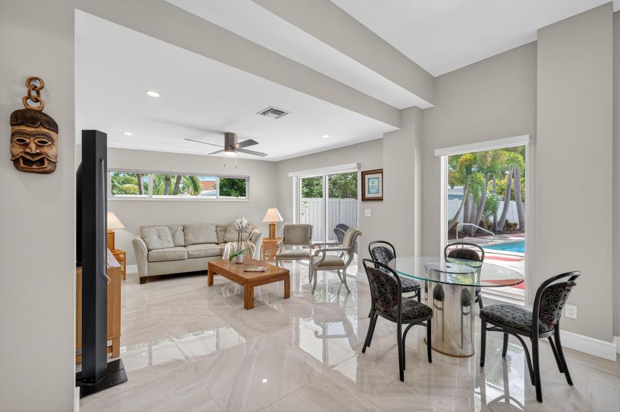 Furnished interior view inside a new home in , Fort Lauderdale (Image 33).