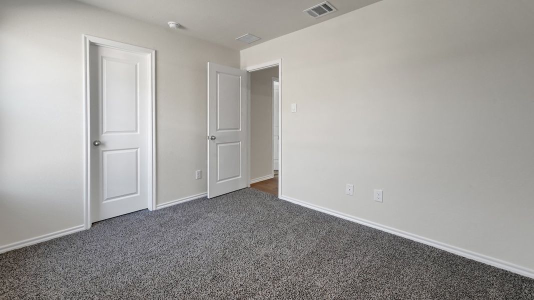 Spacious, unfurnished interior of a new home in Creeks at Burnett Trail, Canton (Image 19). Spacious, unfurnished interior of a new home in Creeks at Burnett Trail, Canton (Image 19).
