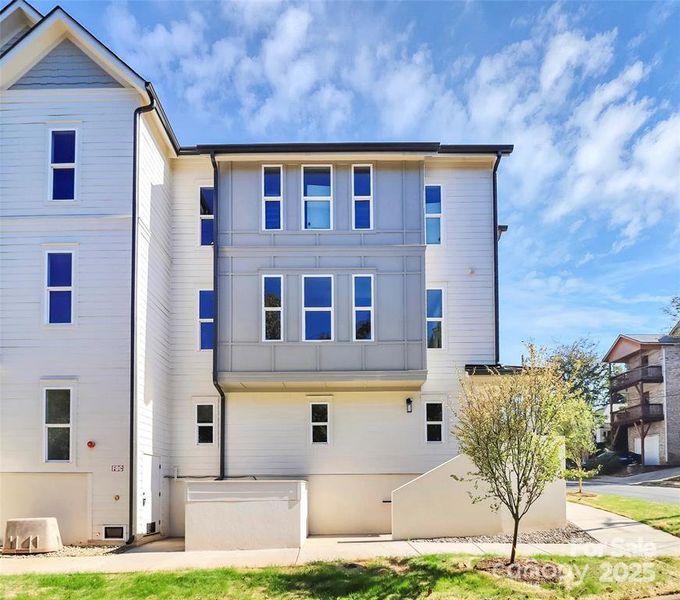 Image 34 of a home in . Image 34 of a home in .