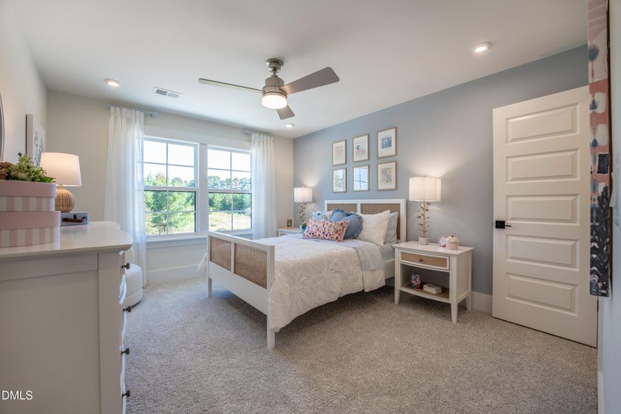 27 HHHunt Homes - Chatham- Bedroom 1 27 HHHunt Homes - Chatham- Bedroom 1
