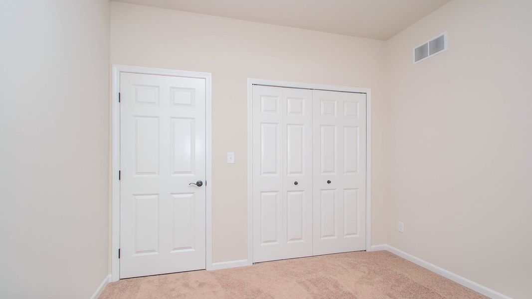 Representative unfurnished interior of a home built from the The Abington by Norfolk Homes in Valleys, Jackson (Image 63).