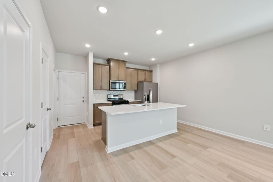 5 - Kitchen 5 - Kitchen