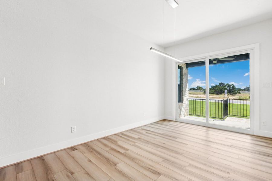 Spacious, unfurnished interior of a new home in Leander Estates, Leander (Image 16).