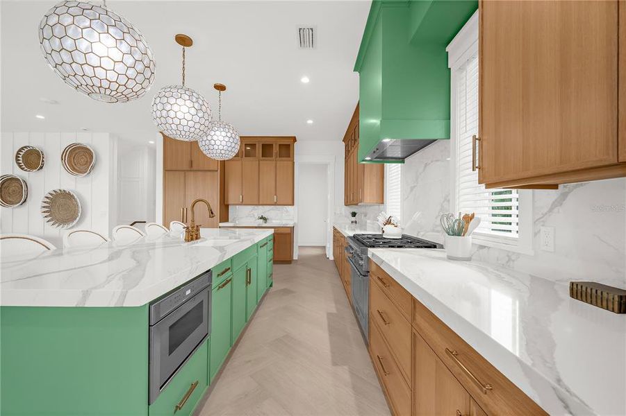 Furnished interior view inside a new home in , Sarasota (Image 52).