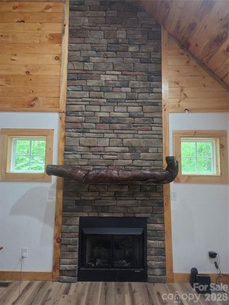 Image 20 of a home in .