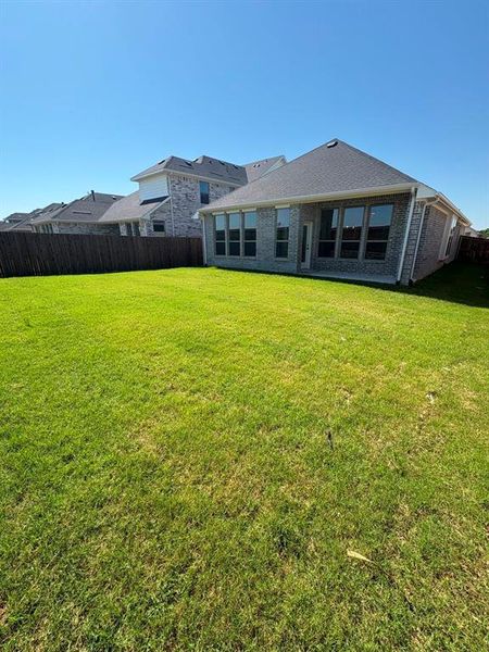 Exterior details and patio area of a home in Meadow Vista, Anna (Image 4).