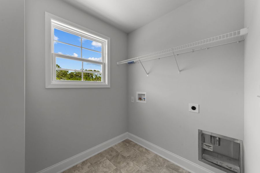 Spacious, unfurnished interior of a new home in Rutledge, Shallotte (Image 16).