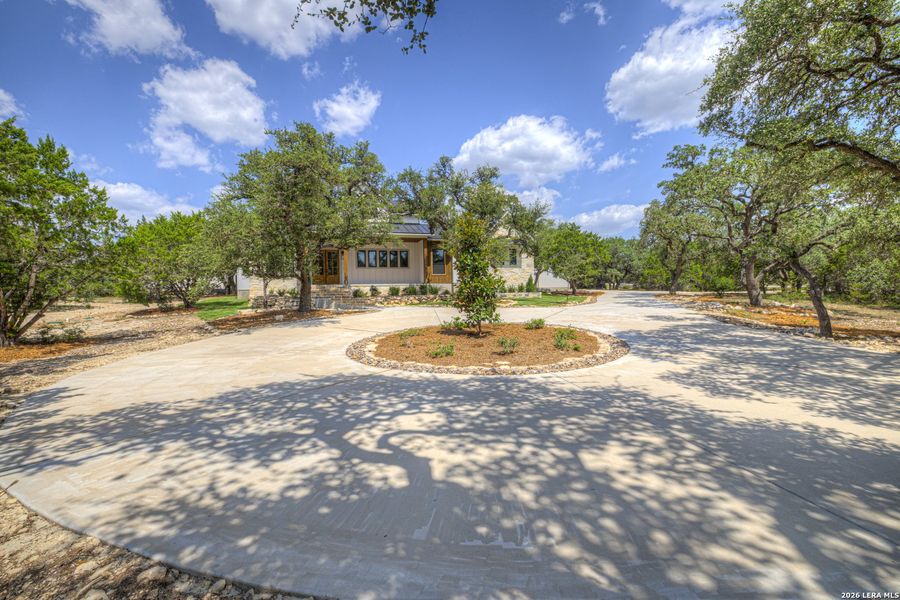 Community amenities in , Spring Branch (Image 42). Community amenities in , Spring Branch (Image 42).