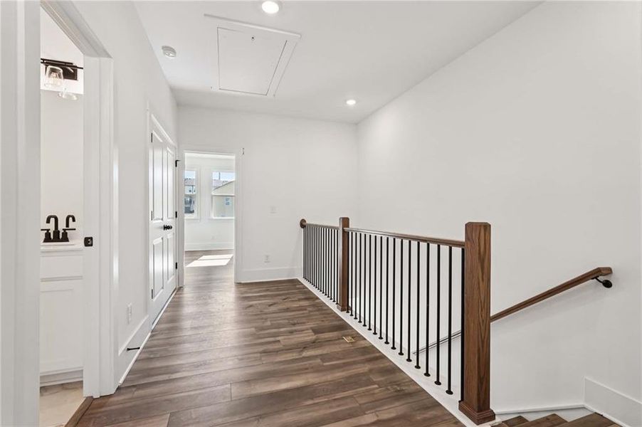 Spacious, unfurnished interior of a new home in Park Vue, Atlanta (Image 23).