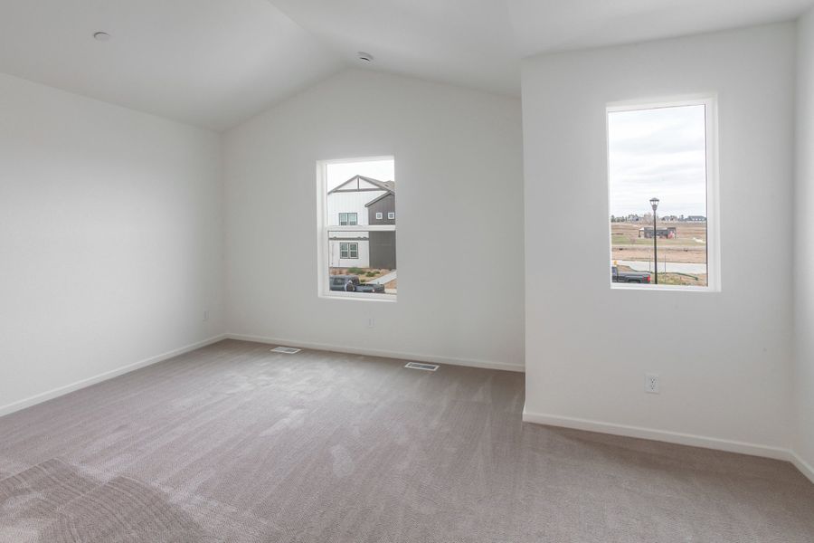 Spacious, unfurnished interior of a new home in Bloom, Fort Collins (Image 25).