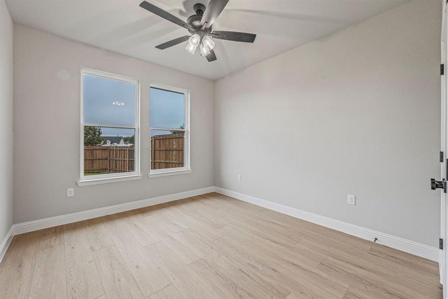 Spacious, unfurnished interior of a new home in , Glen Rose (Image 26). Spacious, unfurnished interior of a new home in , Glen Rose (Image 26).
