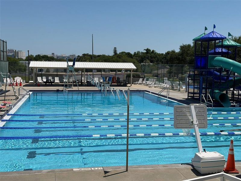 Community amenities in , St. Petersburg (Image 74).