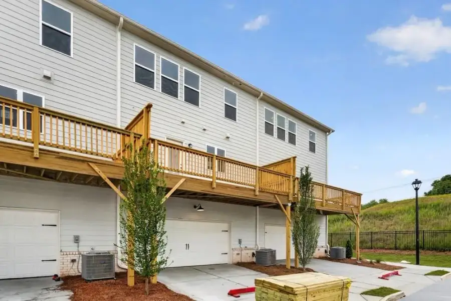 Exterior details and patio area of a home in Chandler Run, Tucker (Image 21).