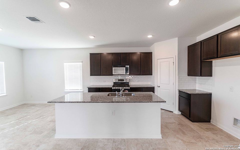 Furnished interior view inside a new home in Mesa Vista, Von Ormy (Image 8).