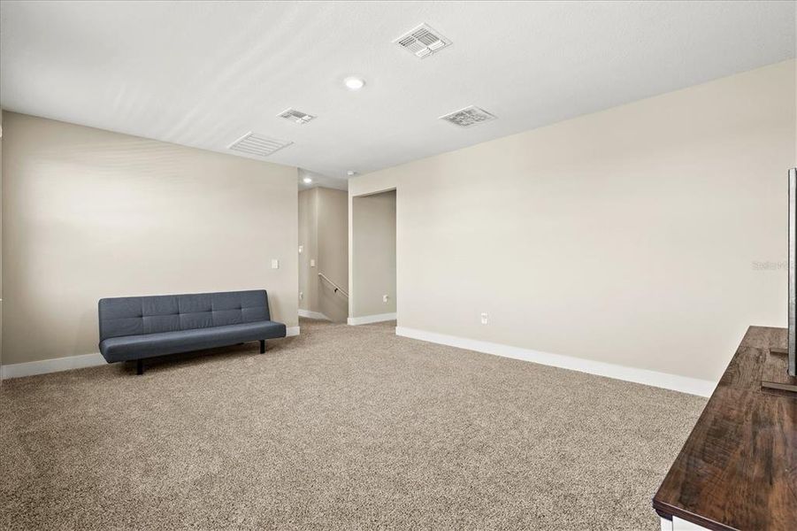 Spacious, unfurnished interior of a new home in , Nokomis (Image 24).