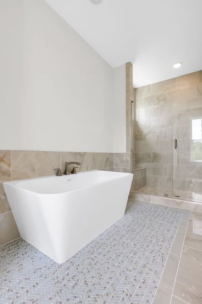Furnished interior view inside a new home in Echo Park, Suwanee (Image 16).