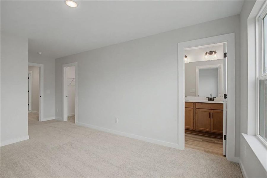 Spacious, unfurnished interior of a new home in The Park at Brighton, Locust Grove (Image 26).