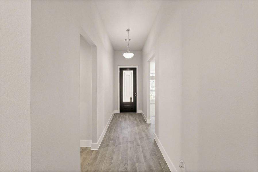 Spacious, unfurnished interior of a new home in Briarwood Crossing, Rosenberg (Image 12). Spacious, unfurnished interior of a new home in Briarwood Crossing, Rosenberg (Image 12).