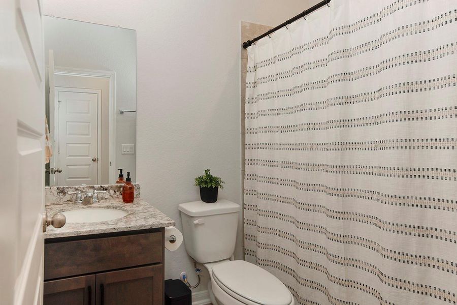 Main Floor Full Bathroom Main Floor Full Bathroom