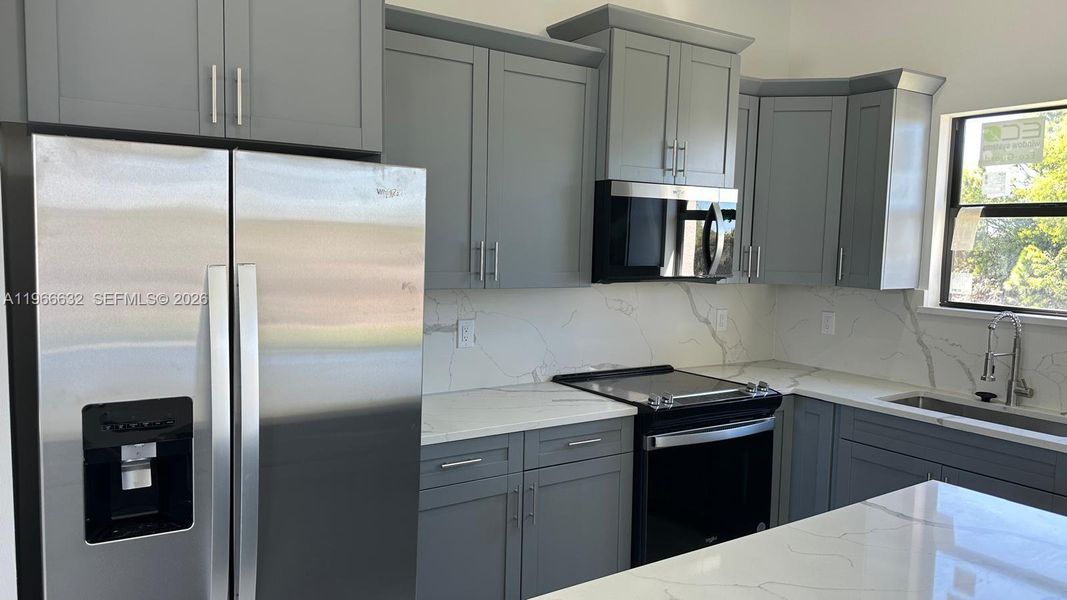Furnished interior view inside a new home in , Lehigh Acres (Image 7).