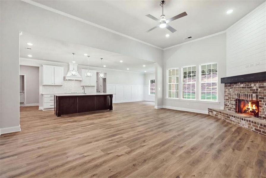 Spacious, unfurnished interior of a new home in , Monroe (Image 29).