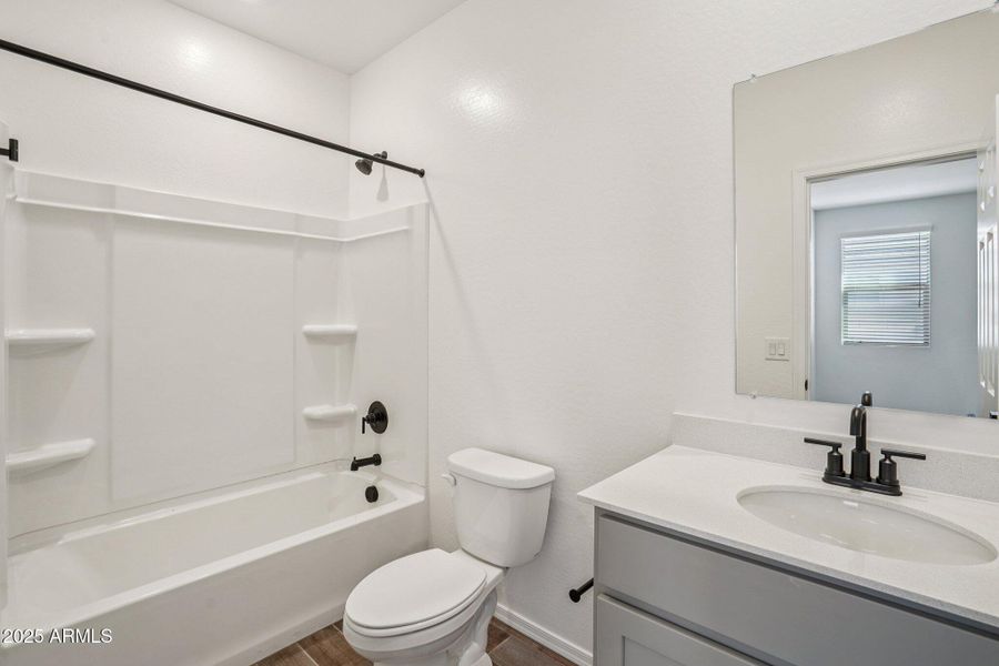 32-web-or-mls-W Old Timer Rd-S1211-032